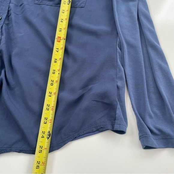 Chaps Denim Women's Slate Blue Soft Drapey Long-sleeve Button Down Size 1X - Picture 6 of 8